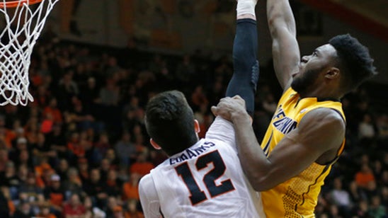 Payton II scores 20, Oregon State beats Cal 77-71