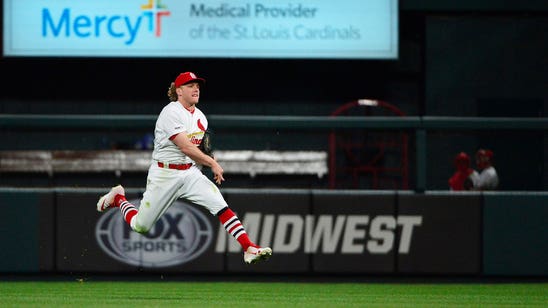 Cardinals place Bader on IL, recall rookie OF Lane Thomas from Memphis