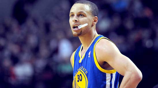 WATCH: Stephen Curry does double dunk at Warriors training camp