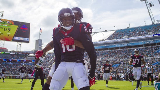 DeAndre Hopkins on pace for almost 2,000 receiving yards