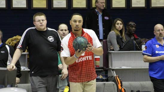 Red Sox outfielder Betts knocked down 224 in pro bowling debut