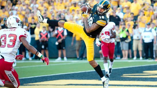 Hawkeyes offense struggles to find end zone in spring game