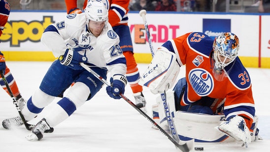 Lightning edged by Oilers in shootout to close out road trip