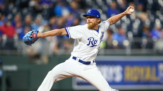 Royals trade Diekman to Athletics for two prospects, designate Duda