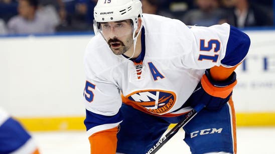 New York Islanders Daily: Cal Clutterbuck Extension
