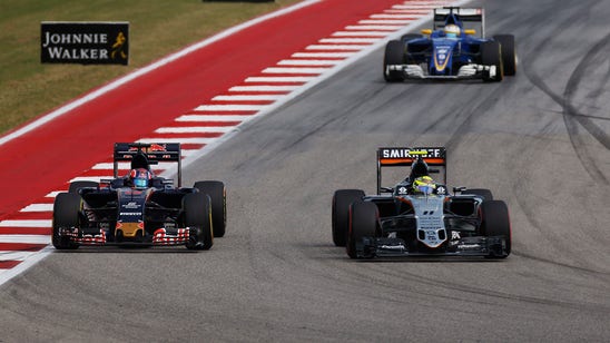 Sergio Perez frustrated by Kvyat collision damage in Austin