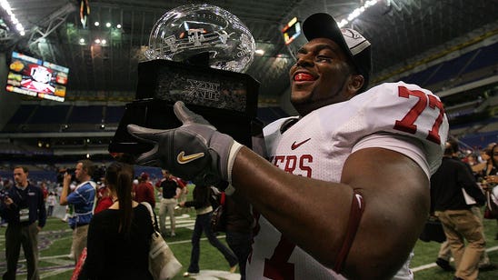 Mailbag: Can college football learn something from the WWE?