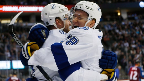 Lightning dismantle Avalanche, finish off road trip with big win