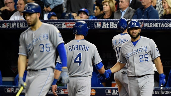 Royals one win away from clinching second consecutive pennant