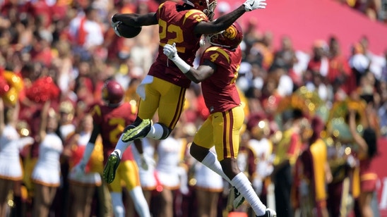 USC Shows Off Weapons, Lack Consistency vs. Utah State