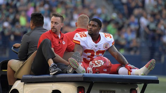 Ware exits with knee injury as Chiefs fall 26-13 to Seahawks