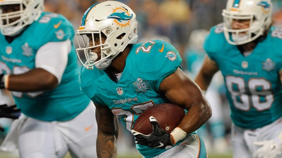 Report: RB LaMichael James makes Dolphins' 53-man roster
