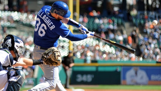 Gallagher's bloop hit backs Keller's strong start as Royals split series with Tigers