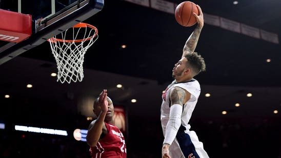 Arizona rolls past Cougars for 49th win in a row at McKale