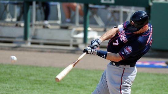 Pitching, Mauer have been bright spots for Twins in early going