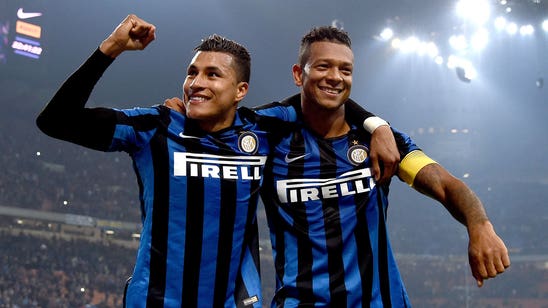 Inter Milan take top of Serie A with win over Roma