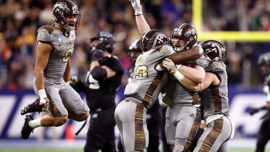 Western Michigan holds off Ohio with last-minute interception to win MAC title