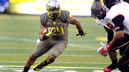 Report: Oregon RB Thomas Tyner out for season following shoulder surgery