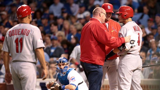 Cardinals' Molina undergoes second thumb surgery