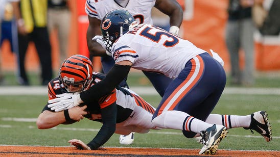 Dalton leaves with sore neck, Bengals beat Bears 21-10
