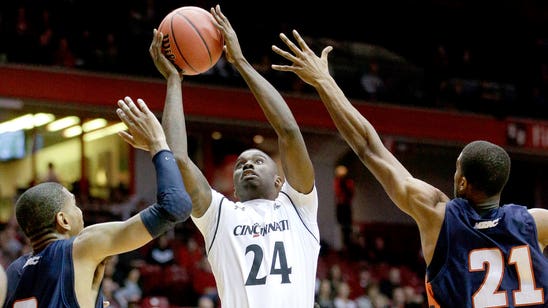 No. 17 Cincinnati bounces back, defeats Morgan State
