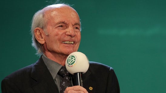 Former Bayern Munich coach Dettmar Cramer dies at 90