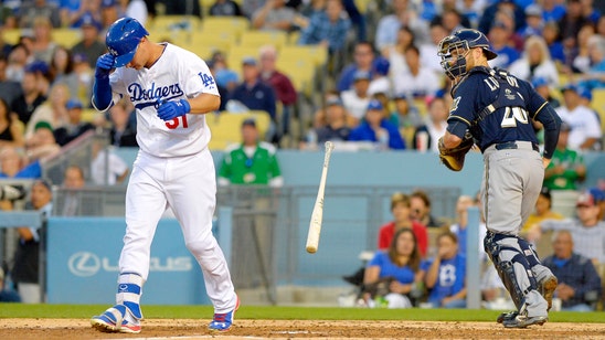 Dodgers fend off visiting Brewers, 3-2