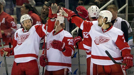 Red Wings remain perfect on road trip