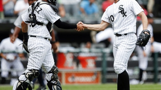 White Sox: David Robertson Has Left Knee Surgery