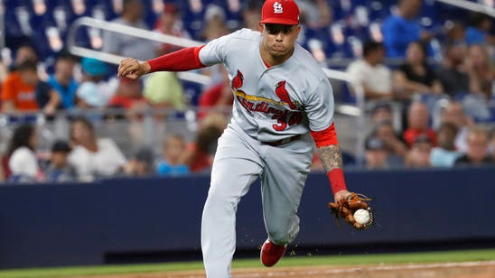 Cardinals place Muñoz on paternity list, purchase Ravelo from Memphis