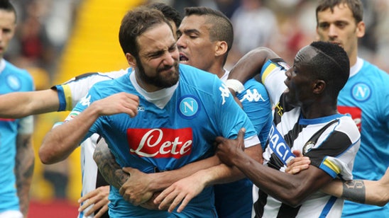Napoli striker Gonzalo Higuain banned 4 matches for protests