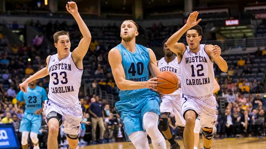 Marquette rolls past Western Carolina 90-44