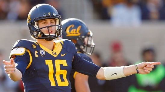 Jared Goff surpasses 10,000 career passing yards in loss to USC