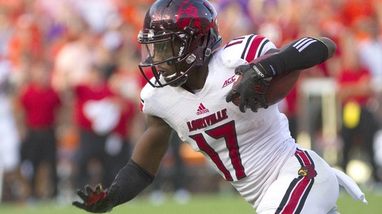 Louisville WR James Quick Casts Bid For Catch of the Year (Video)