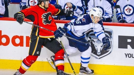 What teams play on Hockey Night in Canada this week, December 10?