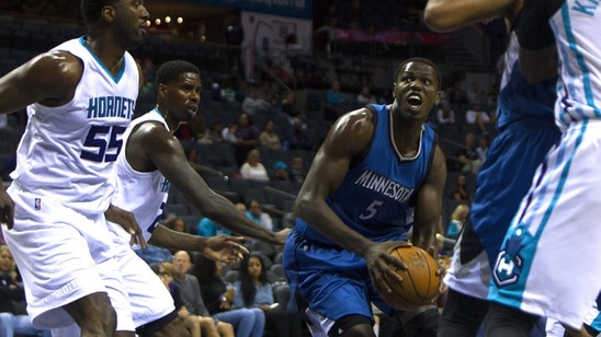 Louisville Basketball: Dieng quiet in Timberwolves' loss to Hornets