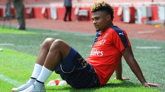 Report: West Brom set to sign Arsenal midfielder Gnabry on loan