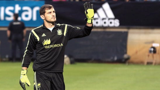 Casillas' agent denies Real Madrid keeper has signed Roma contract