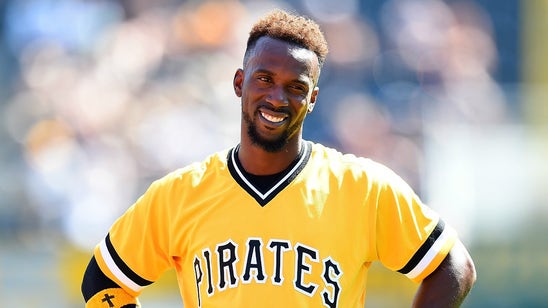 Pirates star Andrew McCutchen blasts official scorer who gave him an error