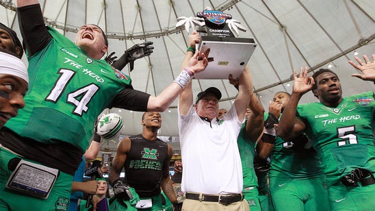 Marshall tops UConn in St. Petersburg Bowl for 10th win of season