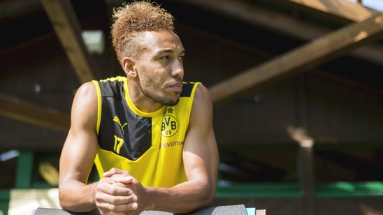 Gabon striker Aubameyang extends contract with Borussia Dortmund