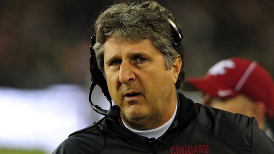 The time that Mike Leach accepted a FedEx package while buck naked