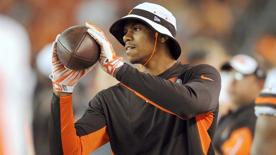 Browns waive Terrelle Pryor, claim RB Turbin