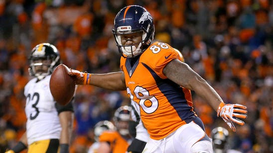 Demaryius Thomas' mom got the game ball from Broncos-Steelers