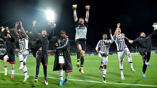 Italian giants Juventus clinch fifth straight Serie A title