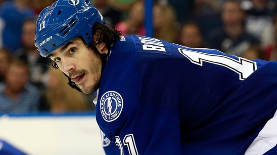 Tampa Bay Lightning F Brian Boyle Nailed In The Face By Stick (Video)