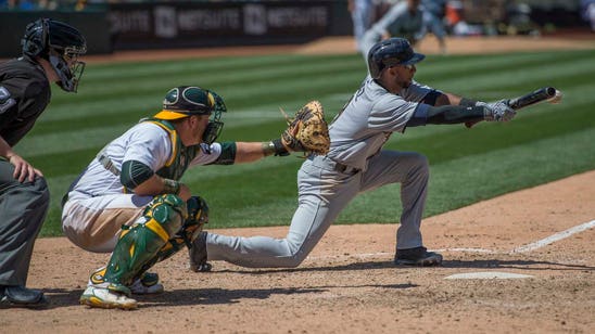 Twins edged out in close loss in Oakland