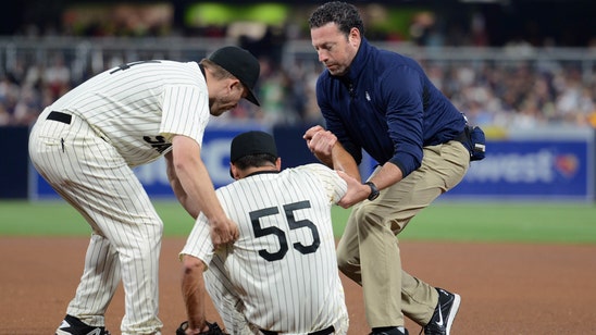 Cosart's injury derails his start in Padres' 7-2 loss