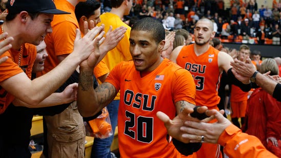 Gary Payton II surprises dad by wearing his No. 20 for Senior Night