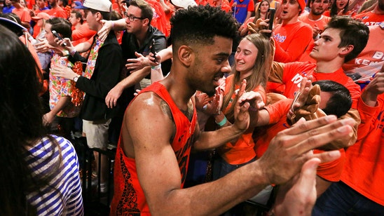 Florida Gators guard Jalen Hudson declares for NBA draft, won't hire agent